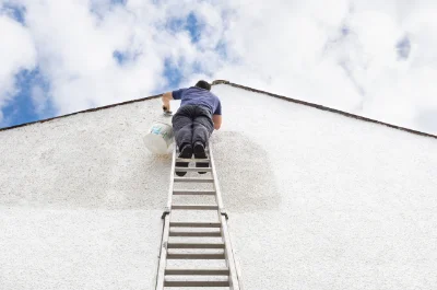 Peinture extérieure à Courcoué — façades et ravalement